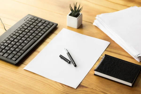 Kantoor Werkplek Houten Tafel — Stockfoto