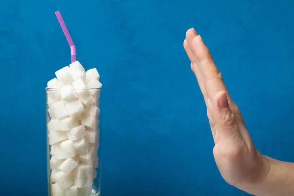 Zuckerabhängigkeit und der Weg zu Fettleibigkeit und Diabetes, Konzept. — Stockfoto