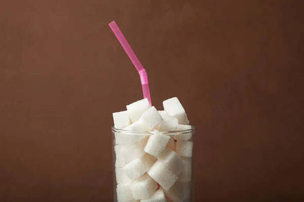Konzept von viel Zucker in Soda. — Stockfoto