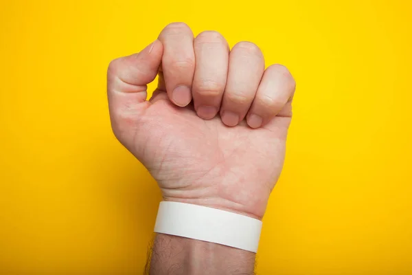 Runda armband för en händelse armband på armen, utkast. — Stockfoto