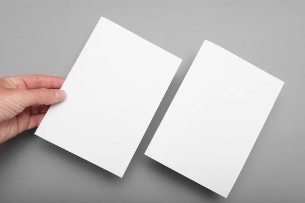 A5 kağıt sayfa şablonu, el ilanı boş mockup.