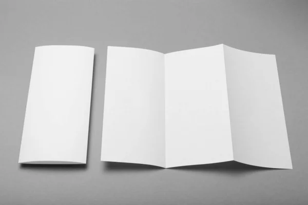 Tri fold broschyr tomt mockup. Broschyr bakgrund. — Stockfoto