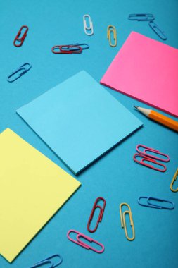 Yapışkan posta kağıdı, reklam notu..