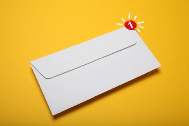 Duyuru, adres iletişim sohbeti. Kişi e- posta korresponu
