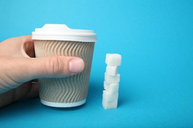 Şeker bağımlısı, karbonhidrat bağımlısı. Mutfak alerjisi..