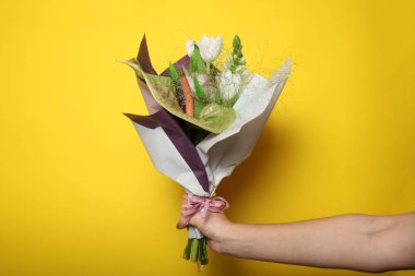 Yumuşak buket, taze güzel çiçekler..