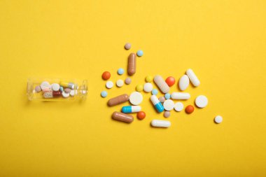 Ağrı ve ağrı konsepti, tıp geçmişi. Eczane vitaminleri 