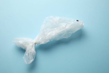 Dünya okyanuslarındaki plastik çöpler, kirlilik. Plastik balık..