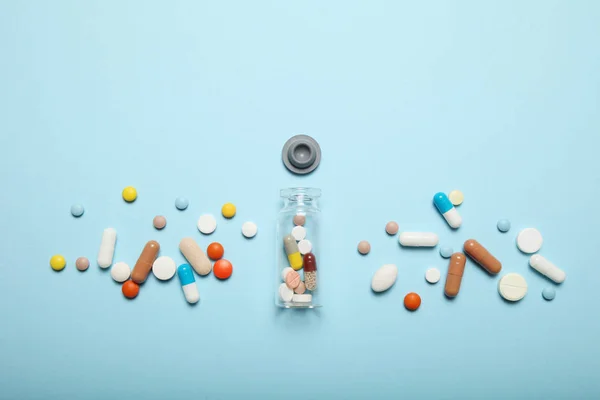 Rx meditation medicine. Bottle and pills. Doctor care. — Stock Photo, Image