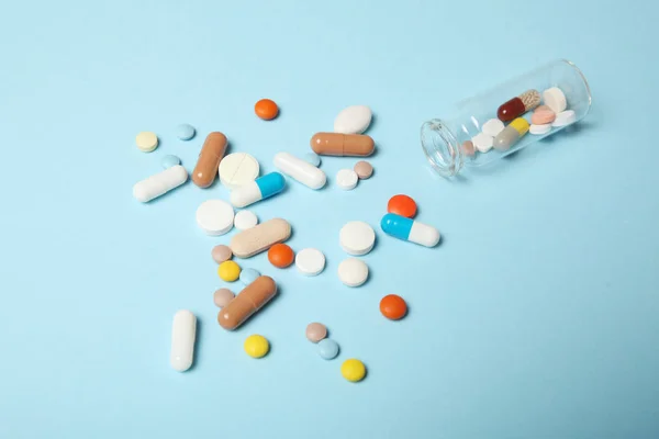 Pills and drug addiction. Medical colorful capsules. — Stock Photo, Image