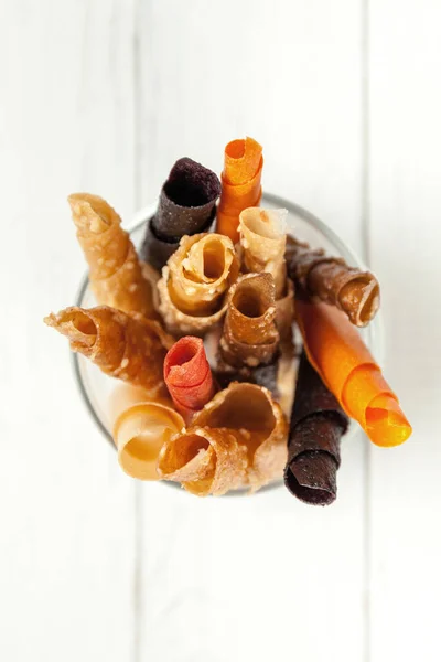 フルーツロールアップバー パスティーユ 天然の健康的なスナック食品 生のベジタリアン栄養 — ストック写真