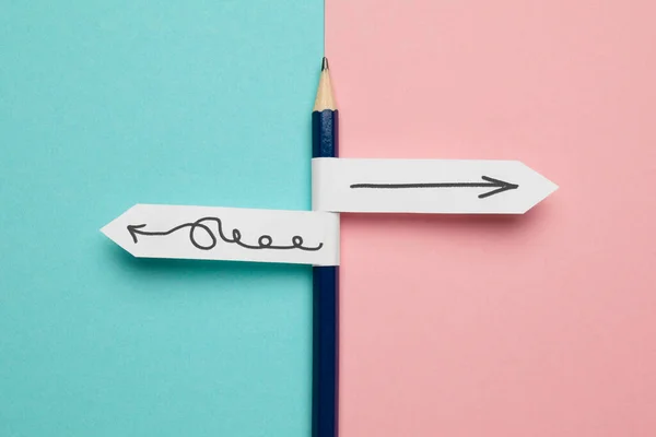 Kalem-yön göstergesi - düzen ve kaos. Yeniden yapılanma ve analiz, soruna doğru çözüm seçimi.