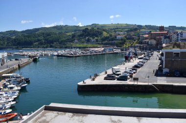 Getariat balıkçı limanı, İspanya.