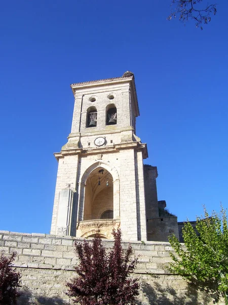 Igreja Católica Uma Cidade Espanha — Fotografia de Stock