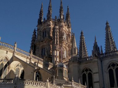 Burgos Katedrali, İspanya güneşli bir günde.