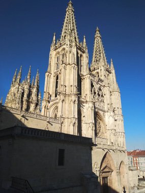 Burgos Katedrali, İspanya güneşli bir günde.