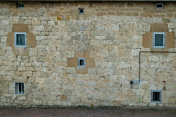 Vieille Fenêtre Maison Village Sur Mur Pierre — Photo