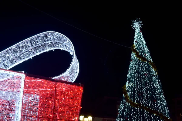 Christmas Lights Tree Gift — Stock Photo, Image