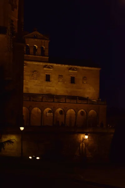 Памятники Саламанки Испания Ночью — стоковое фото