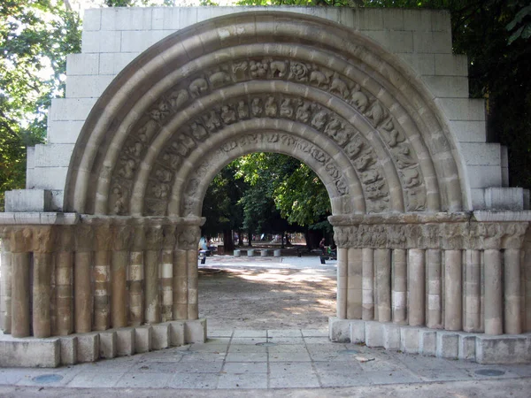 Arco Una Chiesa Rovina — Foto Stock