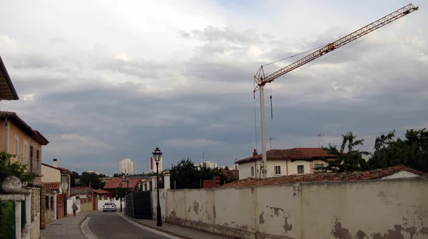 Ulice Rodinné Domy Zamračený Den — Stock fotografie