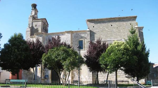 Iglesias Pueblos Rústicos —  Fotos de Stock