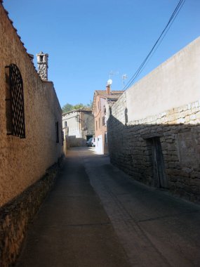 İspanya 'nın Pampliega kentinin sokakları.