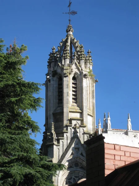 Klokkentoren Van Een Gotische Kerk — Stockfoto