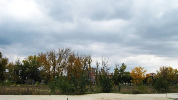 Straten Een Slechte Herfstdag — Stockfoto