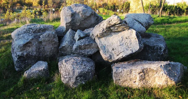 Kamienie Ułożone Ogrodzie — Zdjęcie stockowe