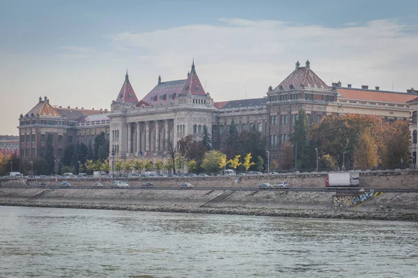 Будапешт Університету Технології Економіка Угорщина — стокове фото