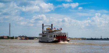 Mississippi üzerinde Creole Queen Paddle Boat