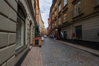 Side Caddesinde Pencere Alışverişi