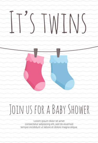 Bayi kembar datang dan mandi template undangan dengan merah muda dan biru balita kaus kaki tergantung pada pin . - Stok Vektor