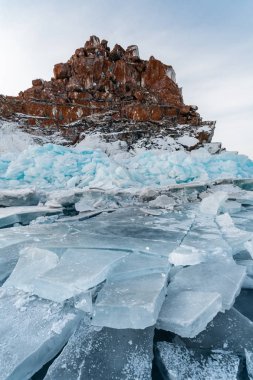 Baykal, Rusya berrak buz parçaları