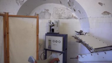 Revir ekipman terk edilmiş çürüyen hapiste