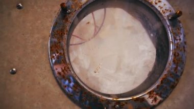 Revir ekipman terk edilmiş çürüyen hapiste