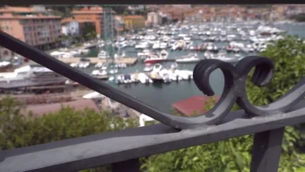 The fence of gate on the one of the house in Monter Argentario — Stock Video