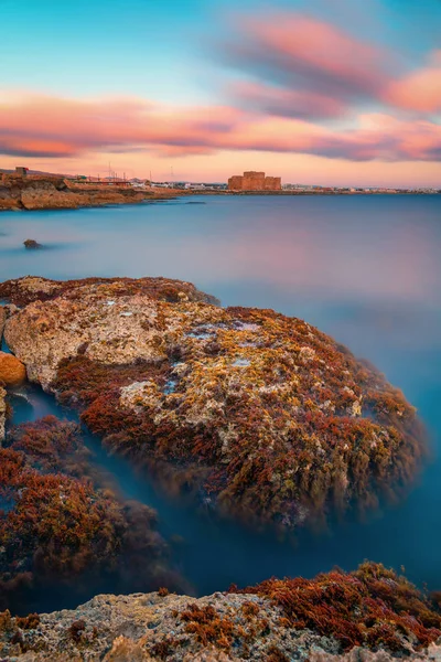 Pafos Ortaçağ Kalesi Deniz Kıyısında Bir Deniz Manzarası Görüş Güzel — Stok fotoğraf