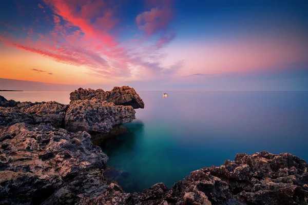 Amazing Sunset Image Cape Greco Cliffs Rocks Sunset Paralimni Cyprus — Stock Photo, Image