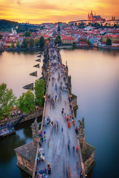 Úžasný Výhled Karlův Most Karlov Most Pražský Hrad Při Západu — Stock fotografie