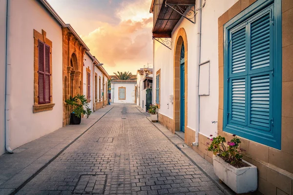 Casas Coloridas Viúvas Portas Nicósia Cidade Velha Capital Chipre — Fotografia de Stock