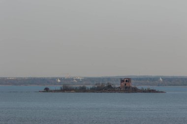 Tarihi Fort Emperor Paul 1, Kronstadt güney kıyısında Rosbank.