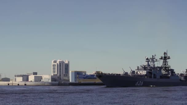 Rusland Kronshtadt Een Groot Onderzeeër Schip Vice Admiraal Kulakov Van — Stockvideo