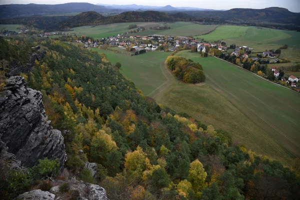 Nature Randonnée Dans Schsische Schweiz Osterzgebirge Dans Etat Libre Saxe — Photo