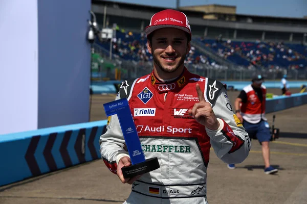 19 Mayıs 2018, Berlin, Almanya - 2018 Berlin eprix formül E şampiyonluk elektrikli otomobil yarışı. Daniel Abt yarışçısı