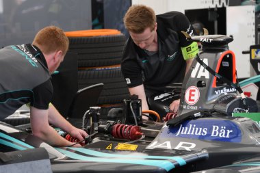 19 Mayıs 2018, Berlin, Almanya - 2018 Berlin eprix formül E şampiyonluk elektrikli otomobil yarışı. Tempelhof Street devre