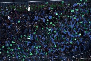 19 Mayıs 2018, Berlin, Almanya - 2018 Berlin eprix formül E şampiyonluk elektrikli otomobil yarışı. Tempelhof Street devre