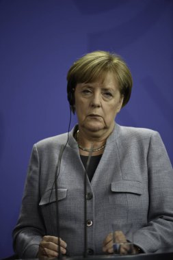 Berlin, Almanya - Almanya Başbakanı Angela Merkel, Federal Chancellery üzerinde 15 Eylül 2017 featuring medya konferansı stok editoryal Fotoğrafçılık