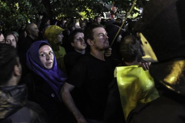 Berlin, Almanya - 24 Eylül 2017: protestocular sağcı Anti Afd protesto Alexanderplatz de Berlin yakınındaki sırasında